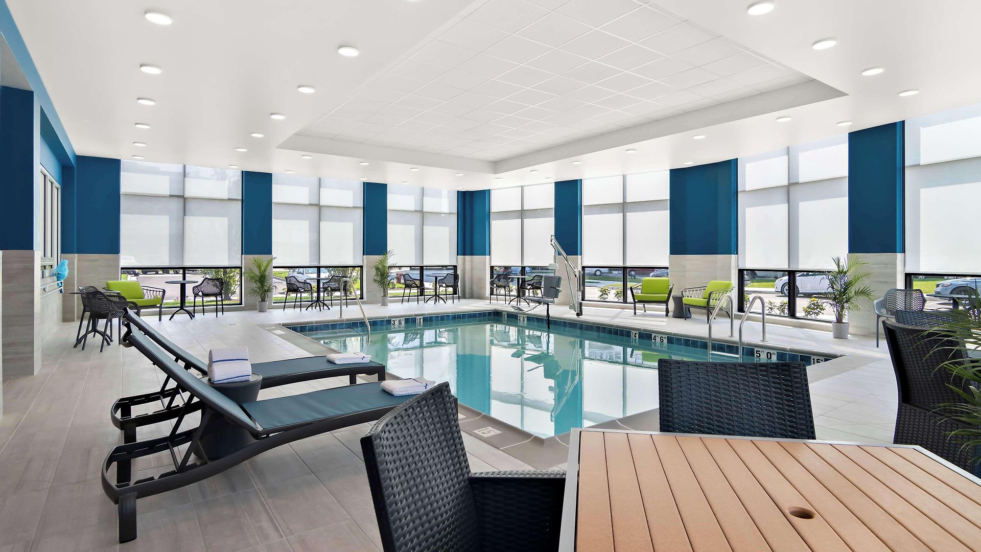 Hampton & Medical District Uic Hotel 3*