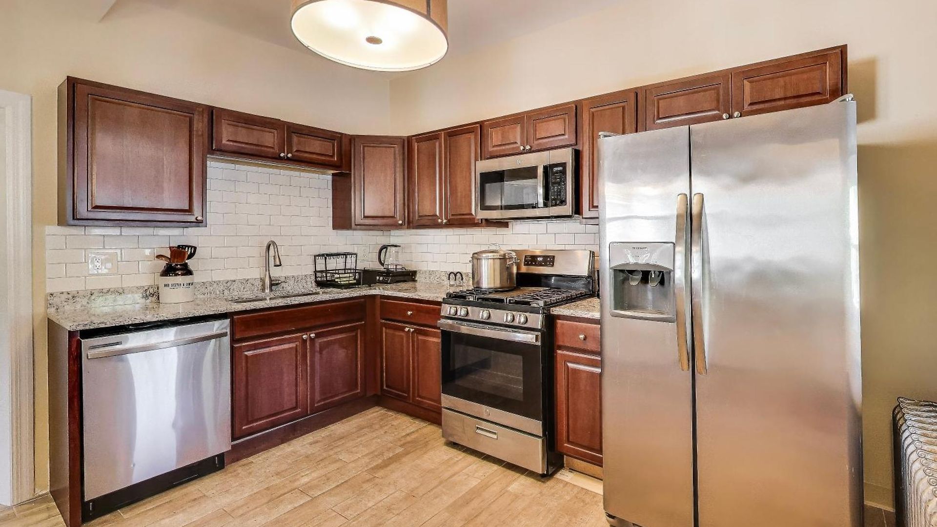 Edgewater King 1 Bd - Near Loyola, &andersonville Chicago