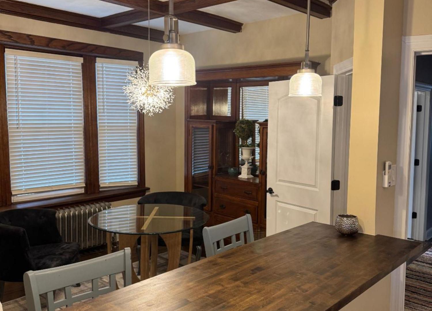 Edgewater Andersonville-area Close To Loyola Ez Parking * Chicago