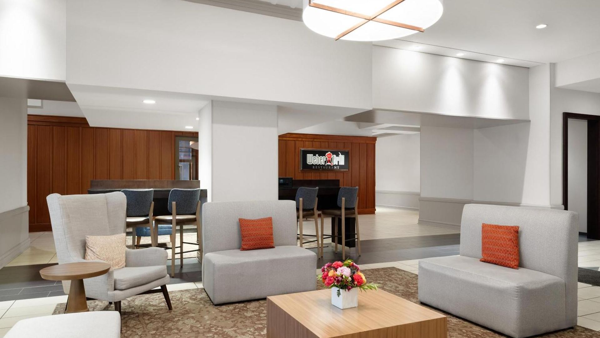 Hilton Garden Downtown/magnificent Mile 3*