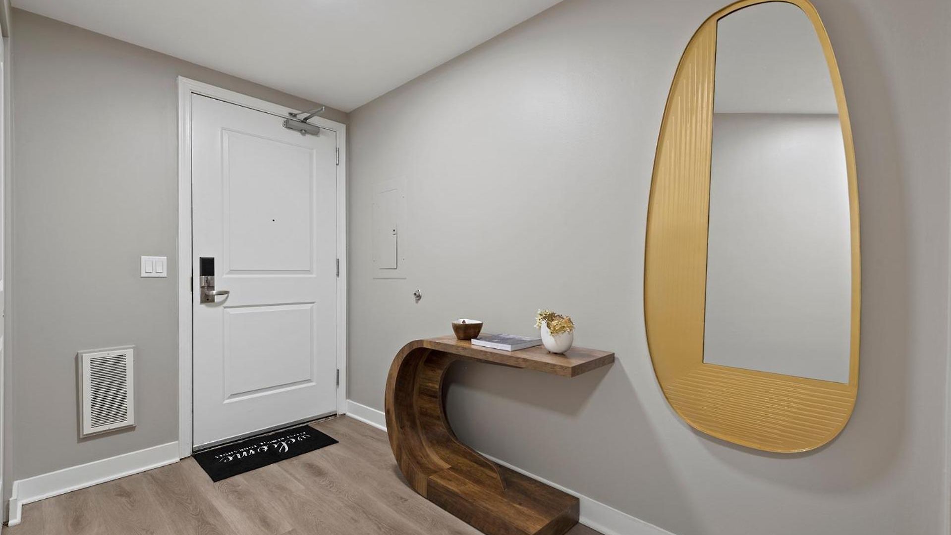Apartment The Bernardin Gold Coast Luxury Near Magnificent Mile *