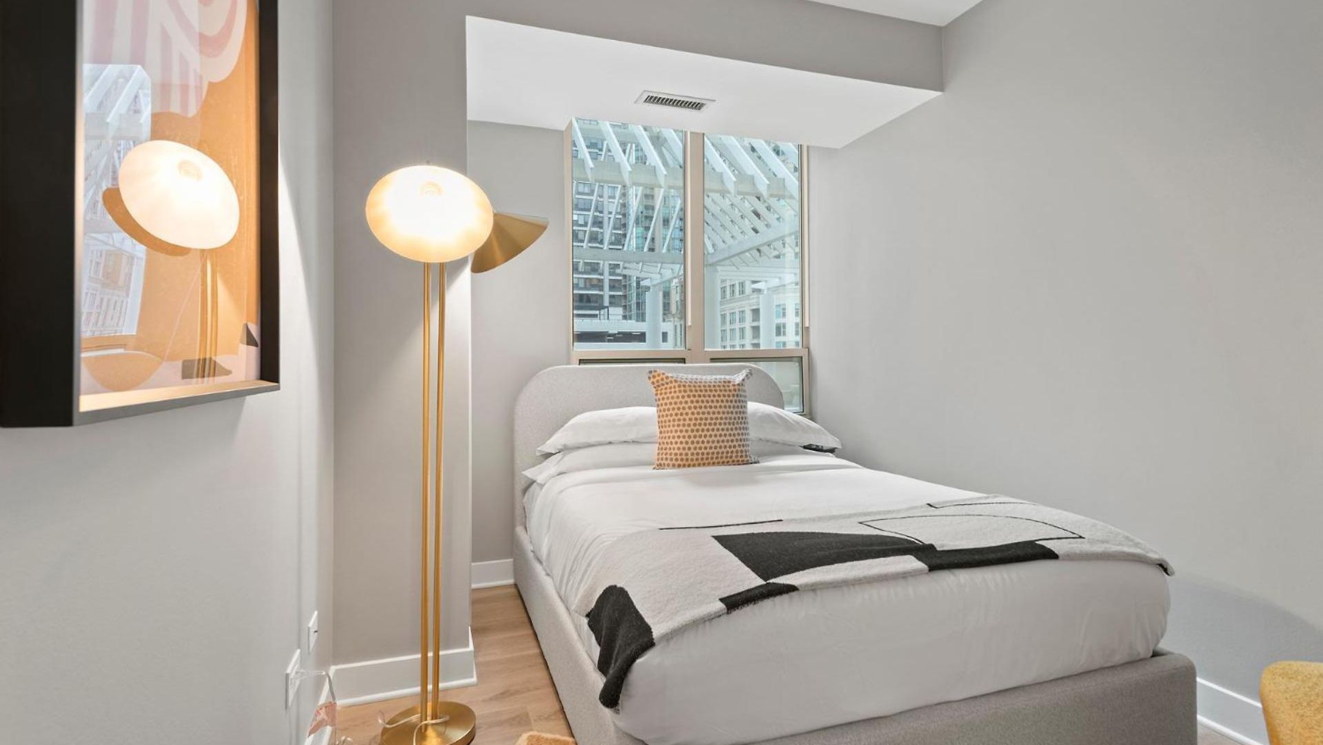 The Bernardin Gold Coast Luxury Near Magnificent Mile Apartment Chicago
