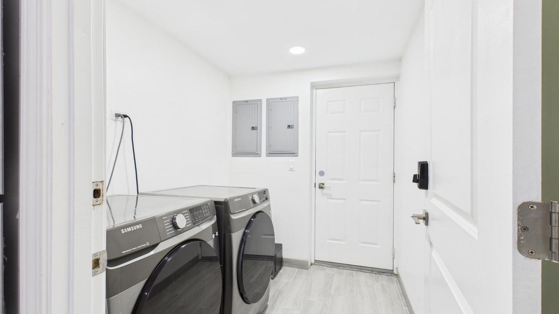 Wrigleyville Art Deco Retreat Garage Apartment *