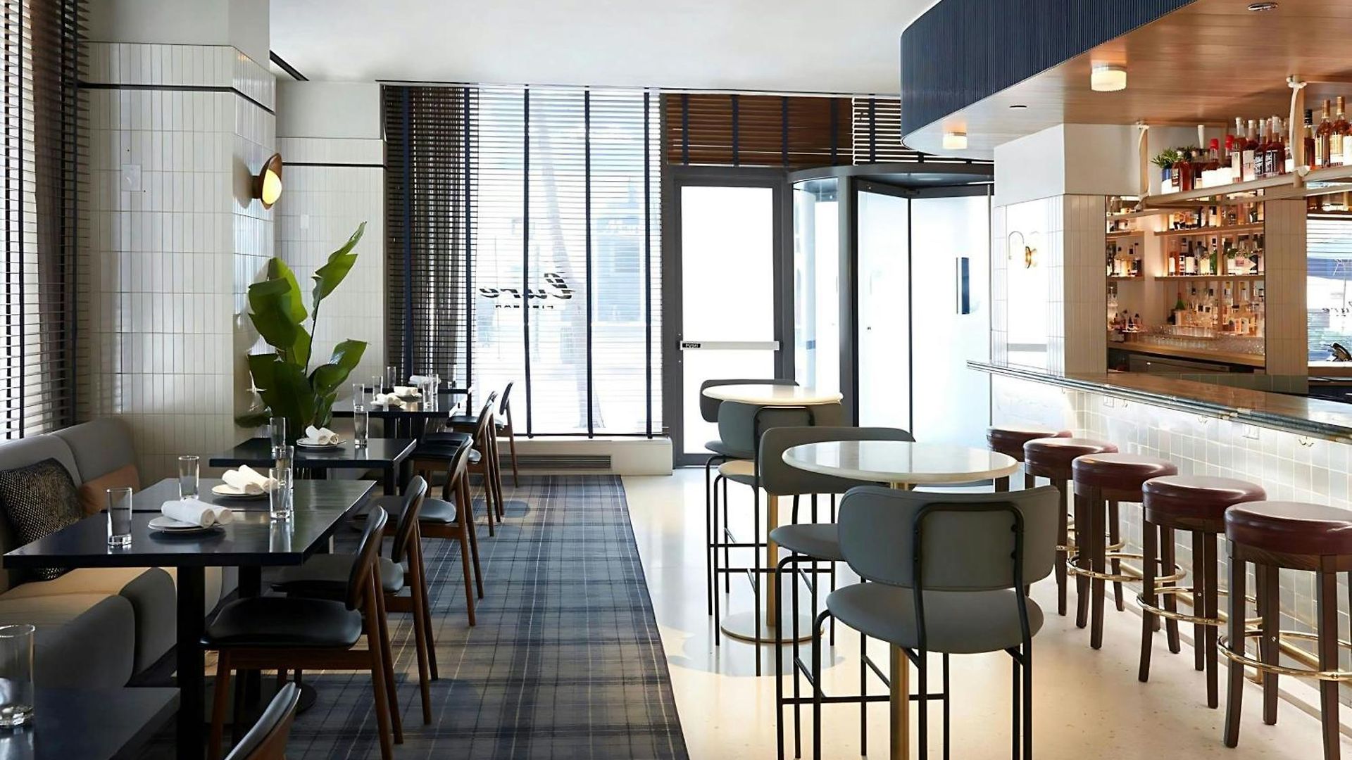 Hotel 55 Downtown Chicago