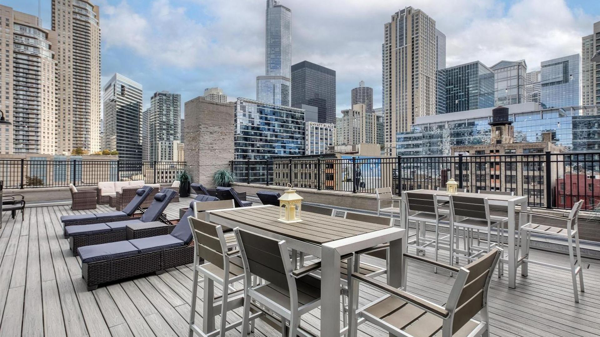 Western Downtown-river North 3* Chicago