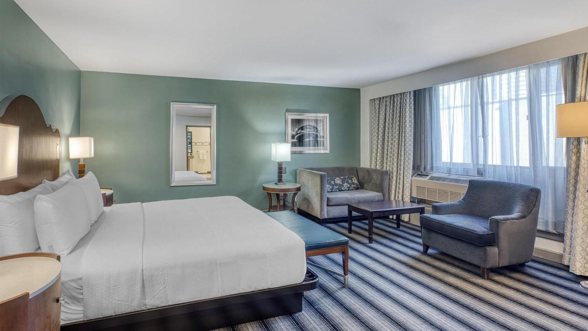 Western Downtown-river North Hotel