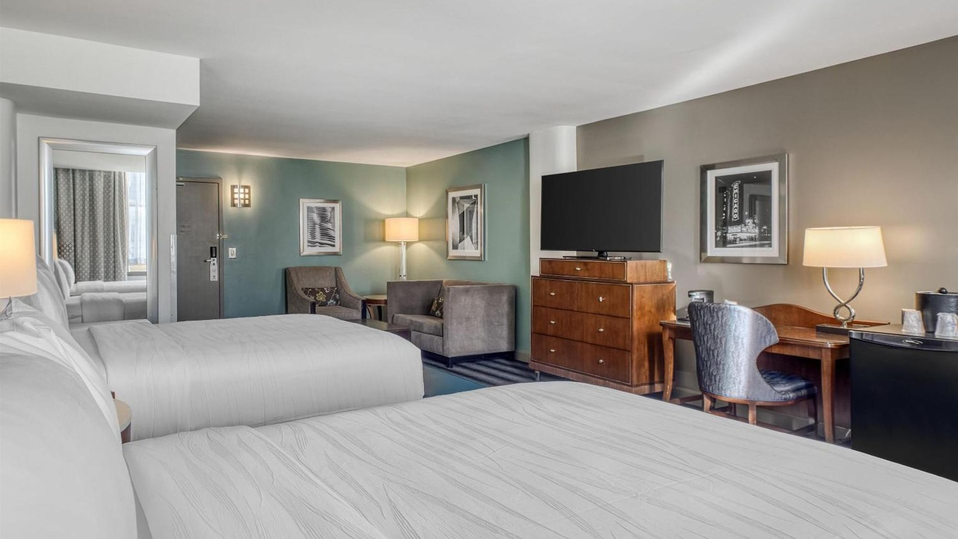 Western Downtown-river North Hotel 3*