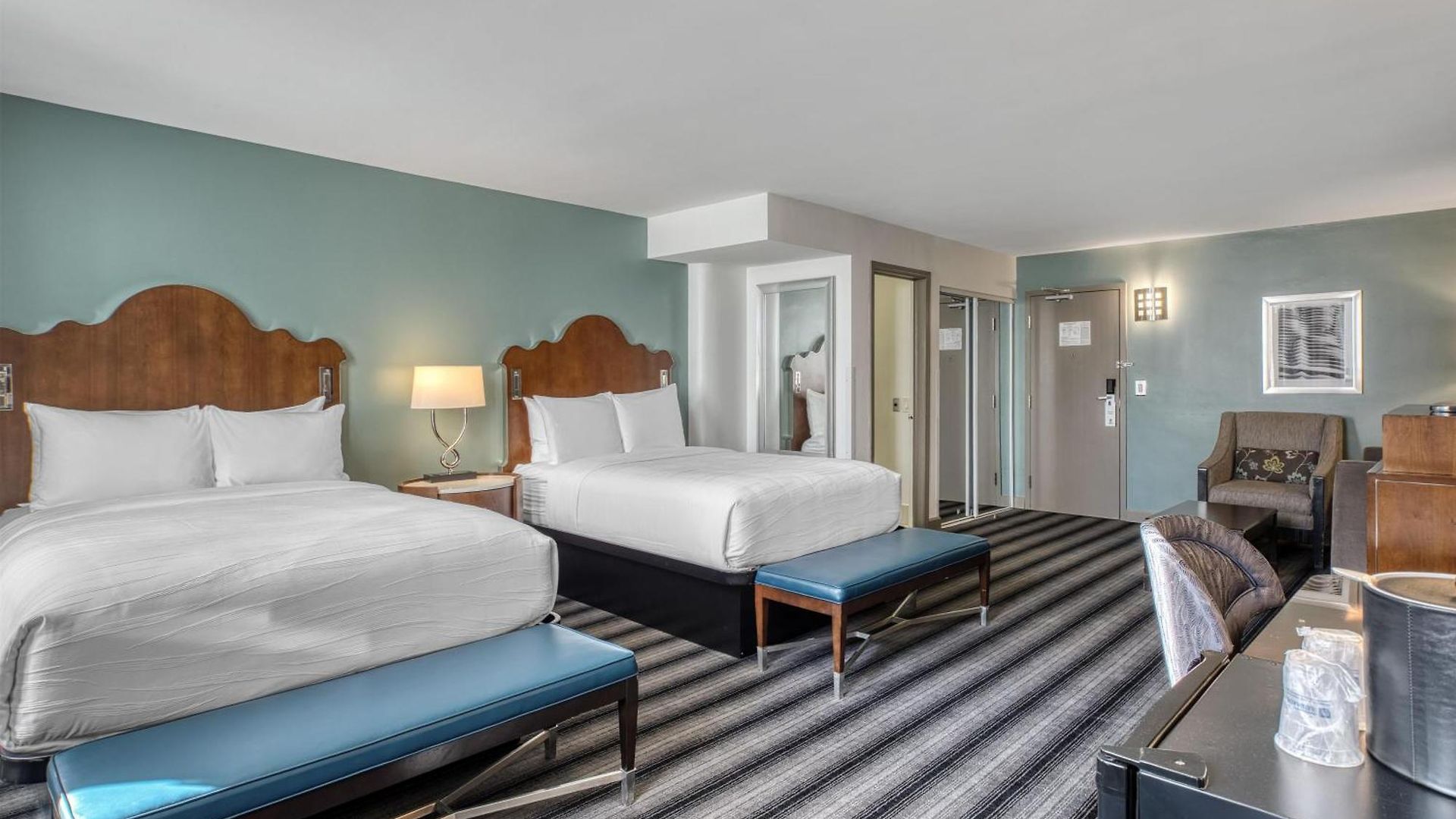 Western Downtown-river North Hotel Chicago