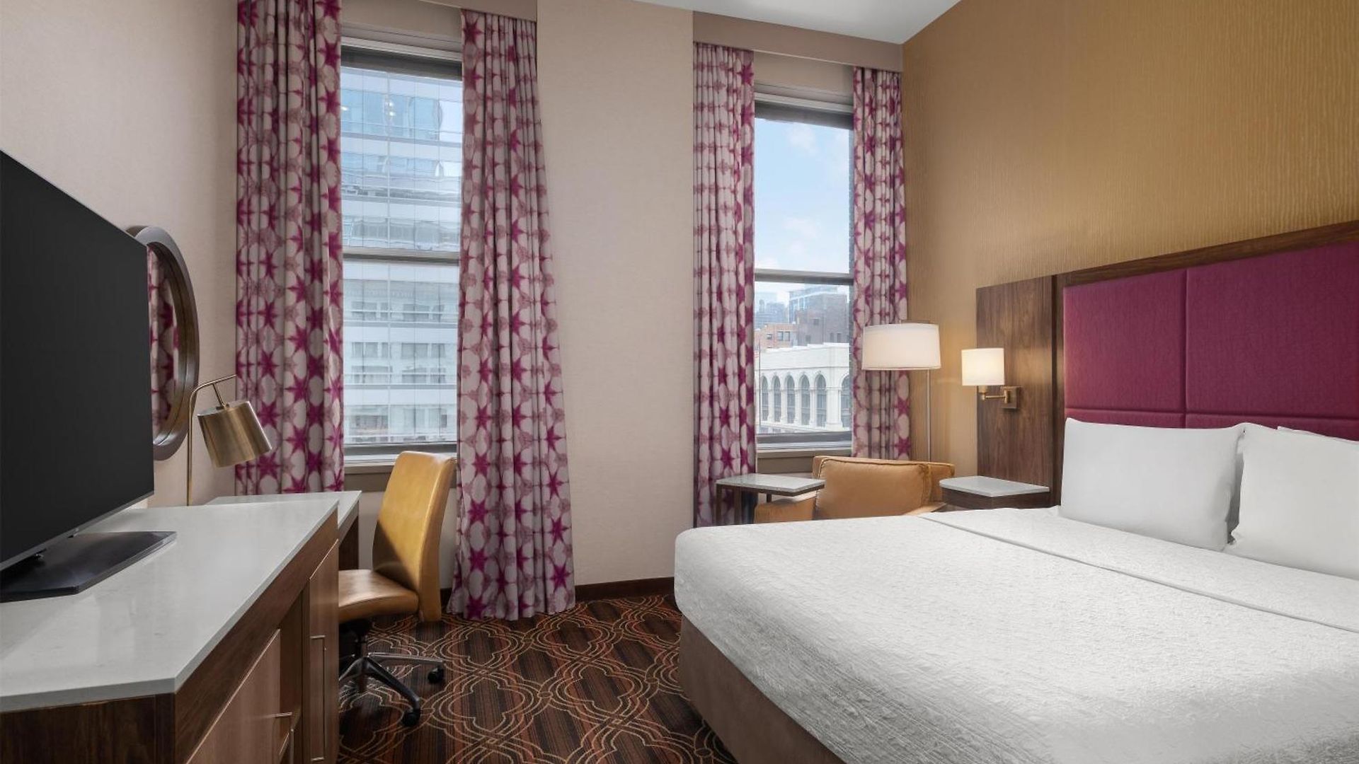 Hotel Hampton Majestic Theatre District Chicago