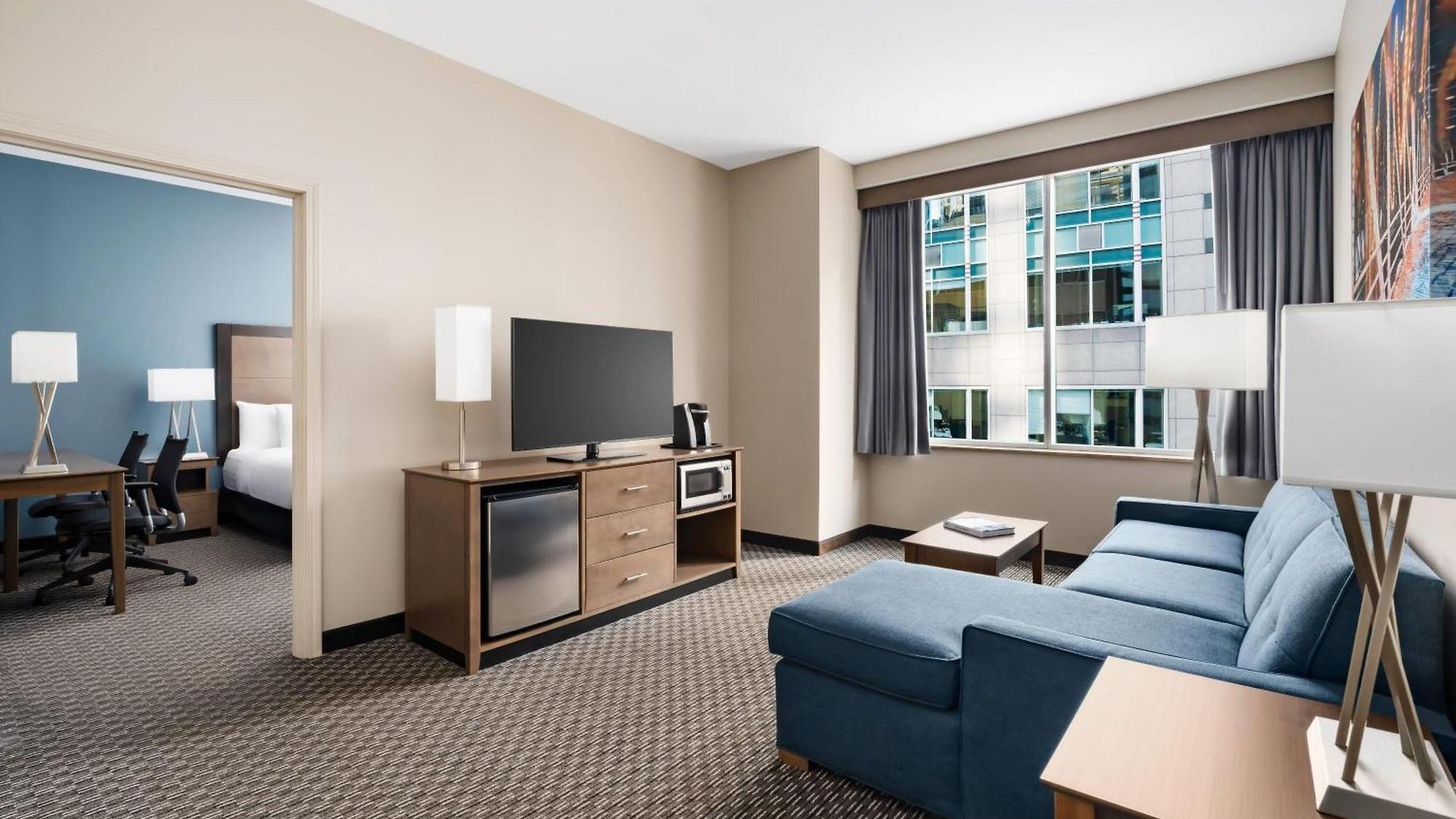 Hotel La Quinta & By Wyndham Downtown 3*