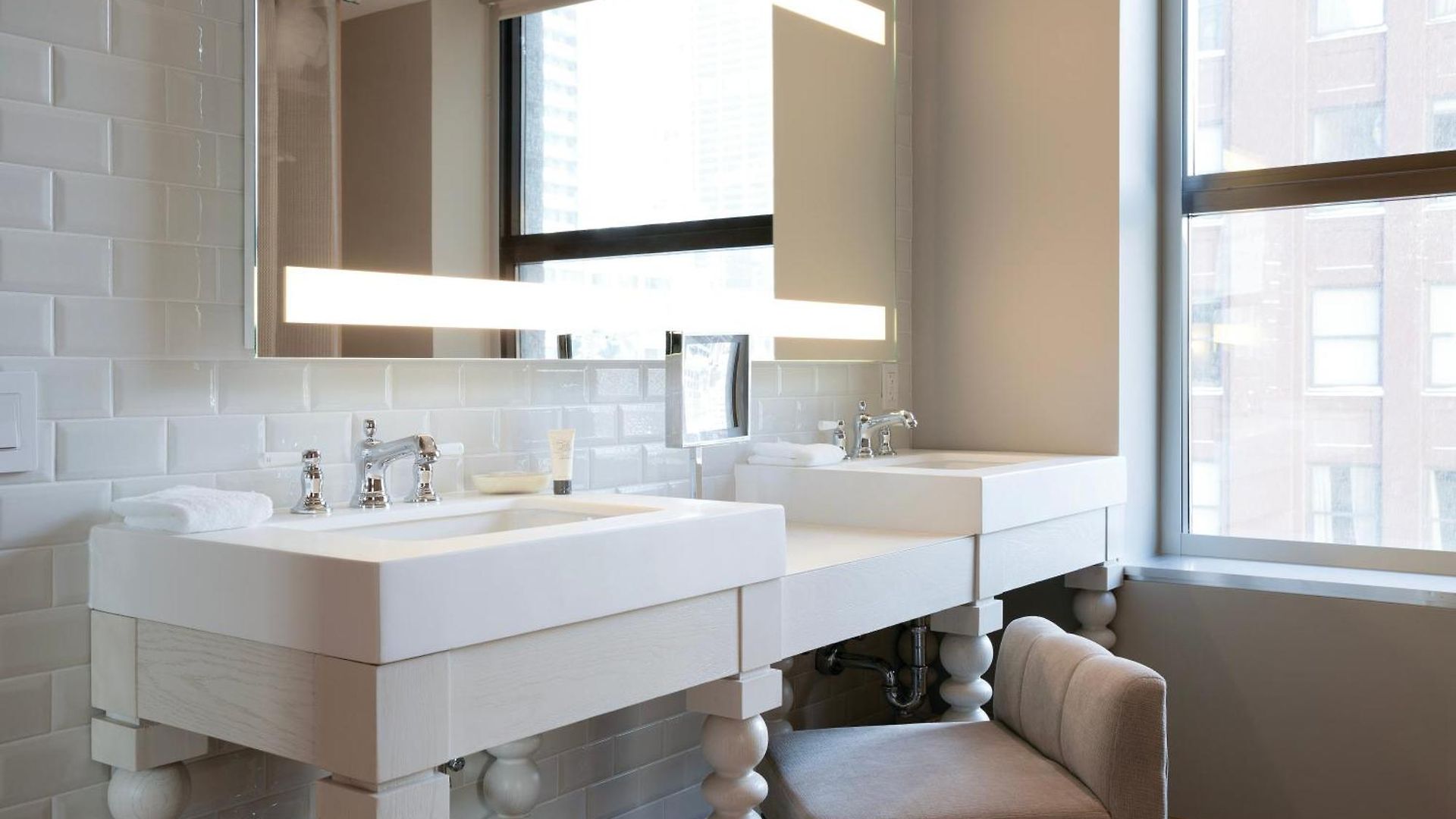 Sports Illustrated Hotel 4*