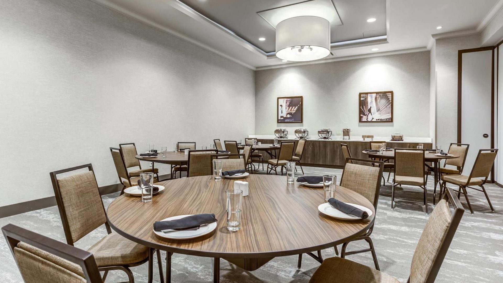 Hotel Cambria Loop - Theatre District 4*