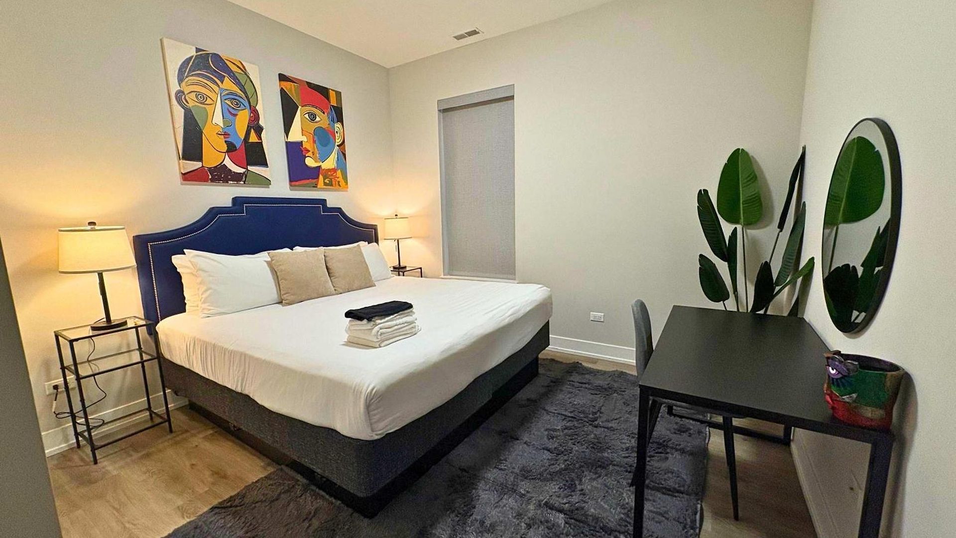 Sleek Style 3br Haven - Free Parking - Ashland 2n Chicago