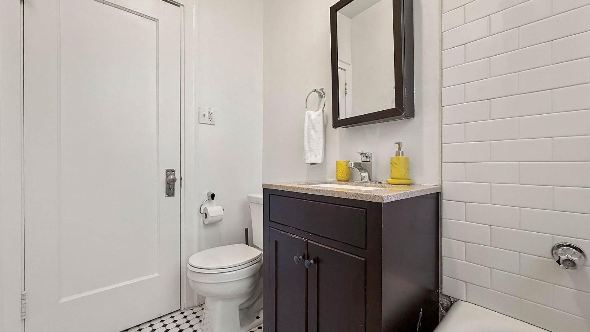Sunlit With Charm - Lunt Rep *