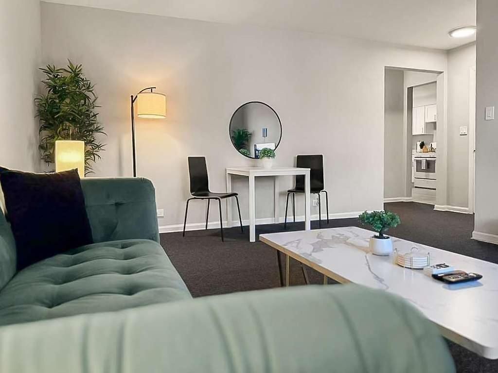 Cozy 1br Near Dining & Shops - Kimball C2 Apartment Chicago