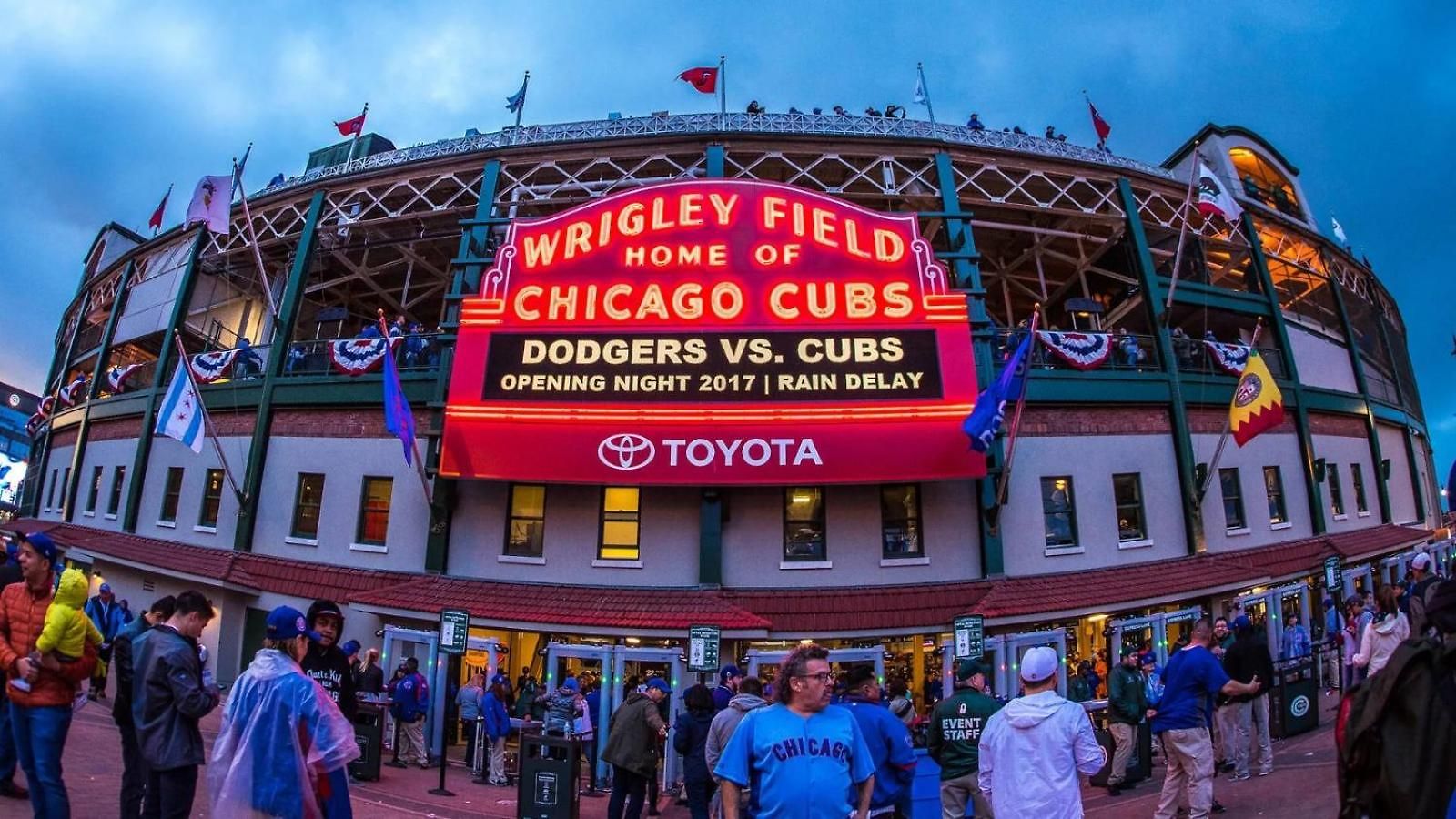 Apartment Game Day Getaway - 3br In Vibrant Wrigleyville