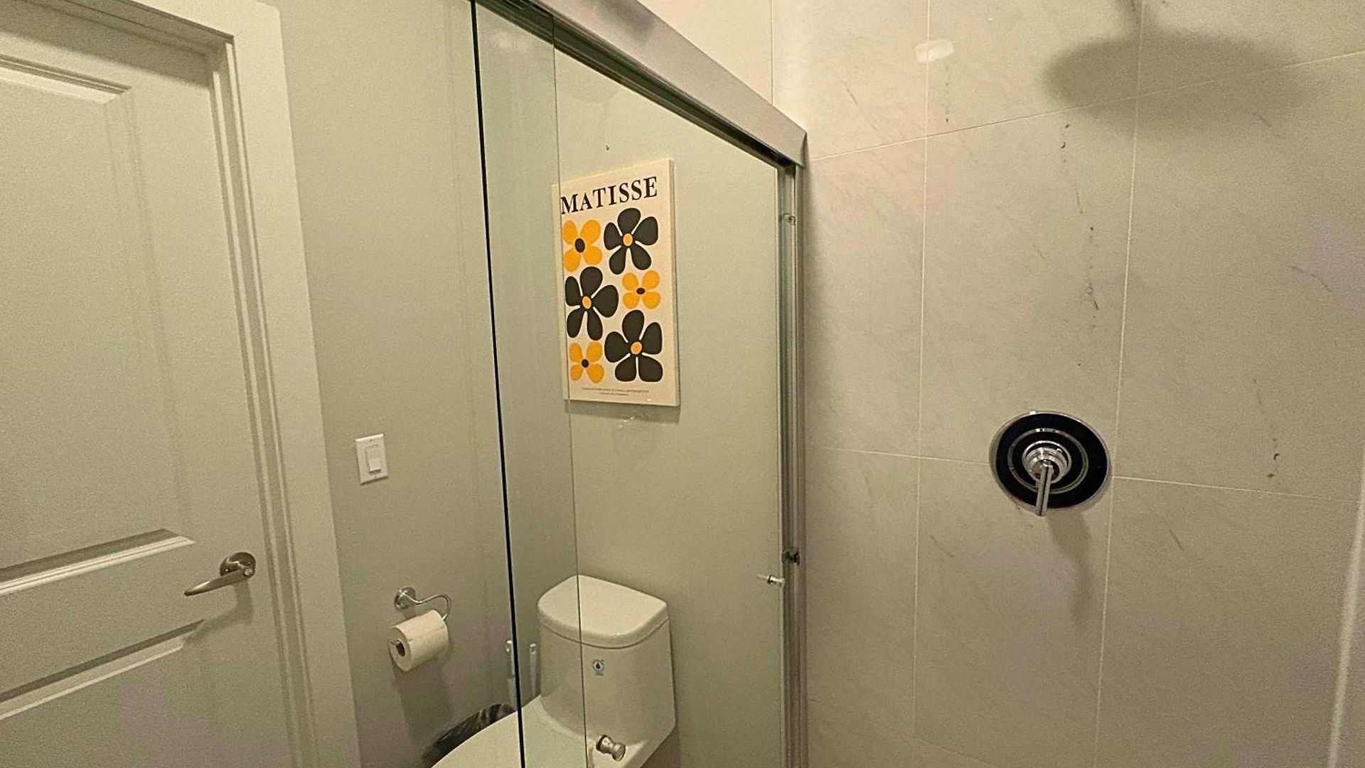 Sleek Style 3br Haven - Free Parking - Ashland 2n Apartment Chicago
