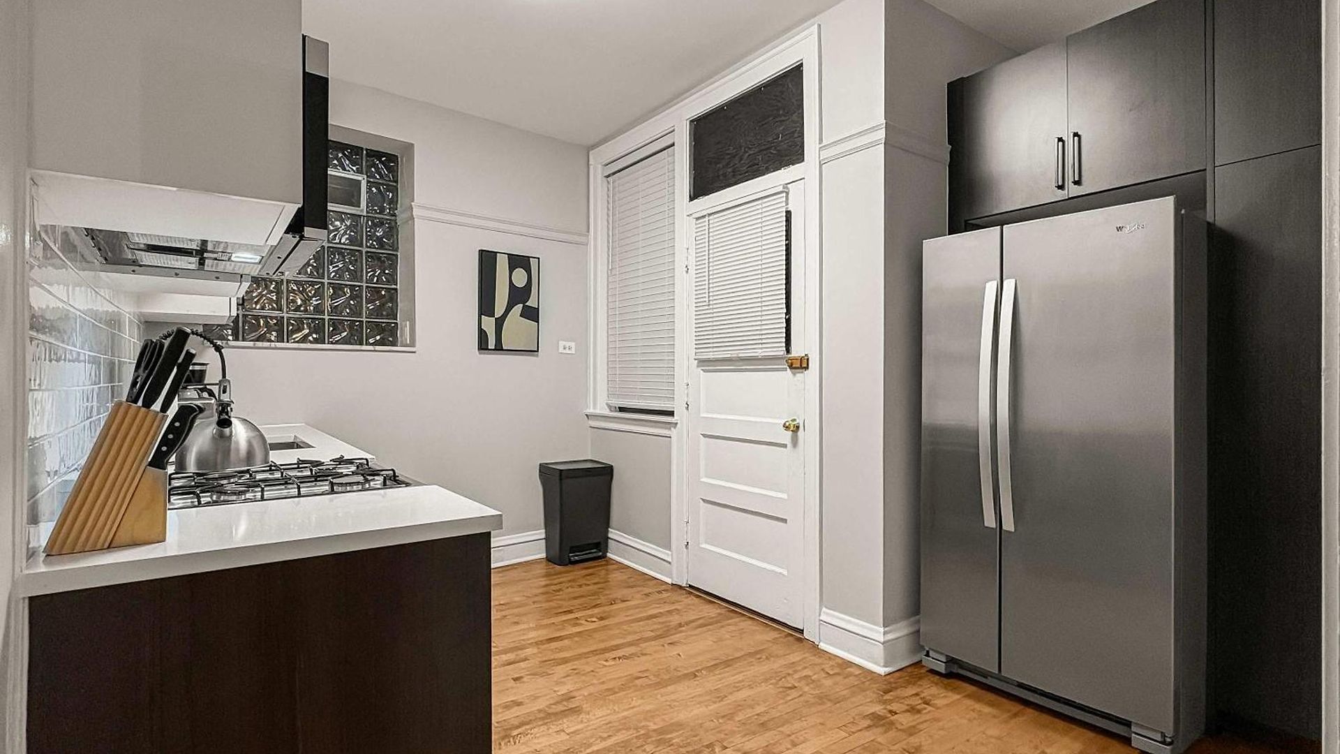 Apartment Spacious 4br Retreat - Chase E1 Chicago