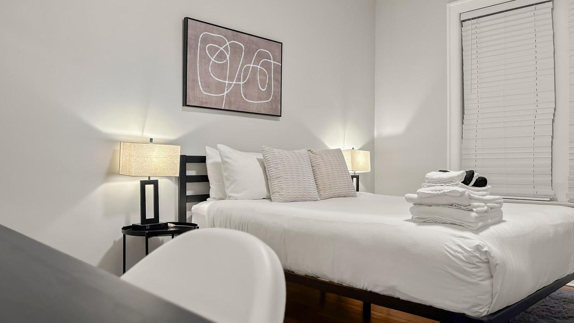 Spacious 4br Retreat - Chase E1 Apartment Chicago