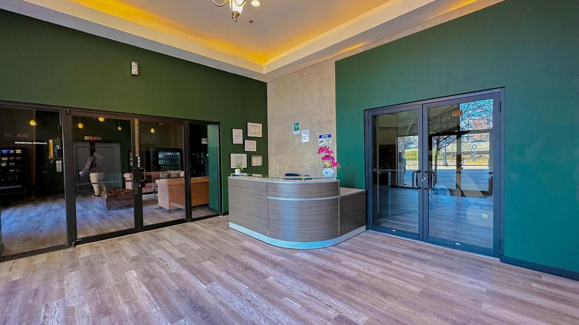 Luxury 6br With Pool Table Sleeps 12 Perfect For Group Near Mccormick Place, Grant Park And Soldier Field Apartment