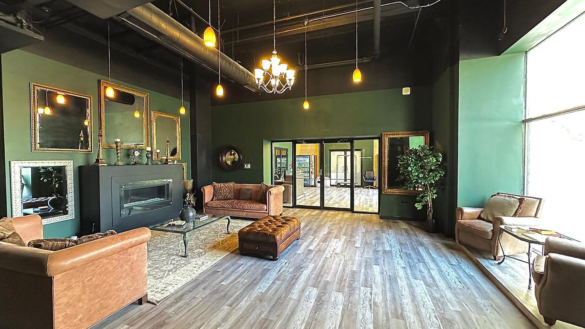 Luxury 6br With Pool Table Sleeps 12 Perfect For Group Near Mccormick Place, Grant Park And Soldier Field Chicago