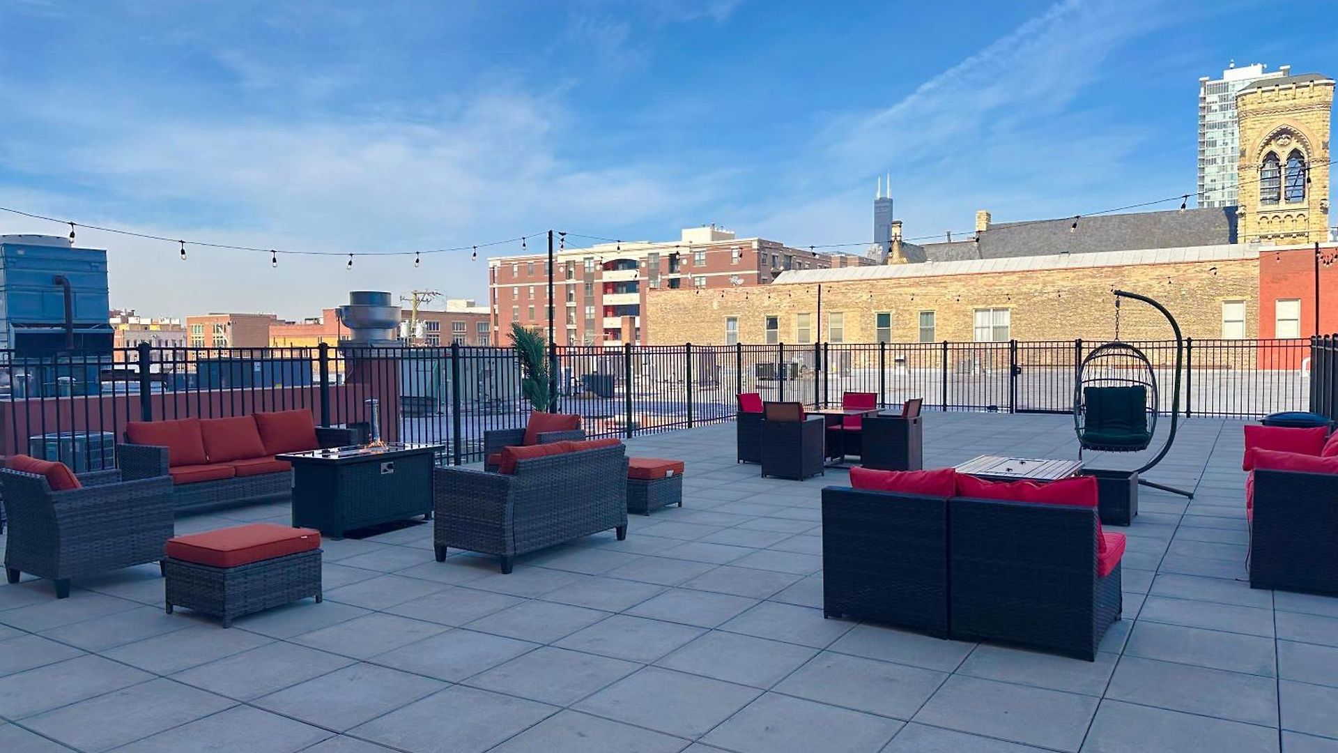 Luxury 6br With Pool Table Sleeps 12 Perfect For Group Near Mccormick Place, Grant Park And Soldier Field * Chicago