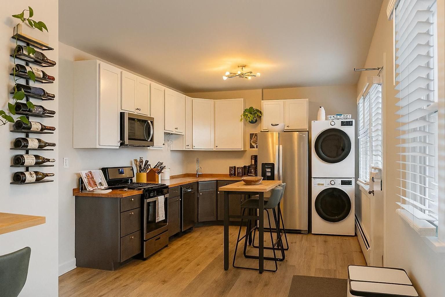 Beautiful 2bd 1ba * Chicago