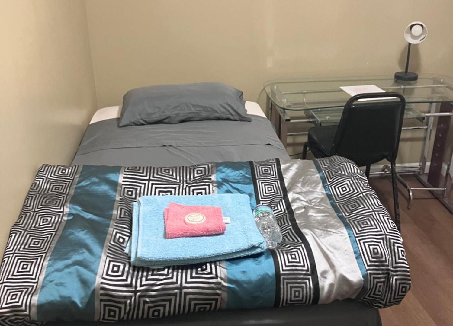 Revelation Hostel Chicago
