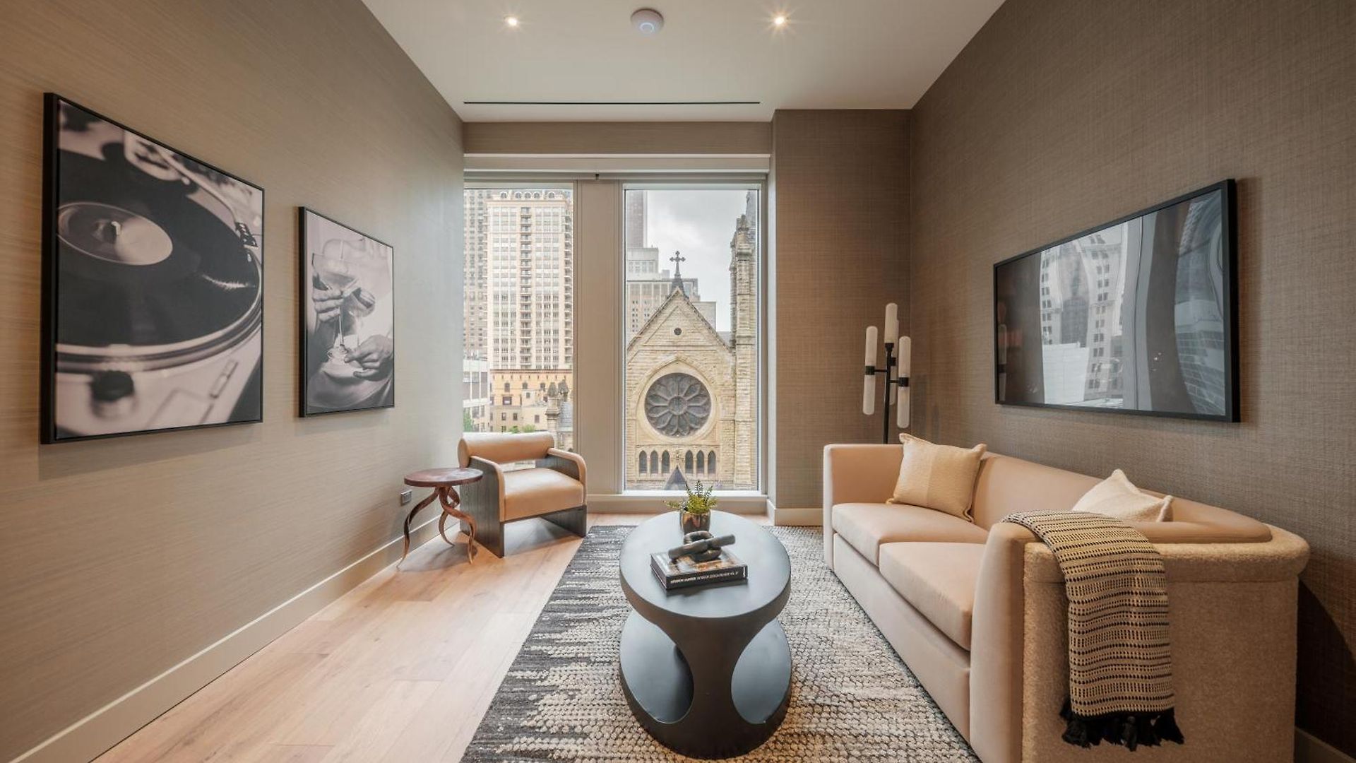 Hotel One 4*