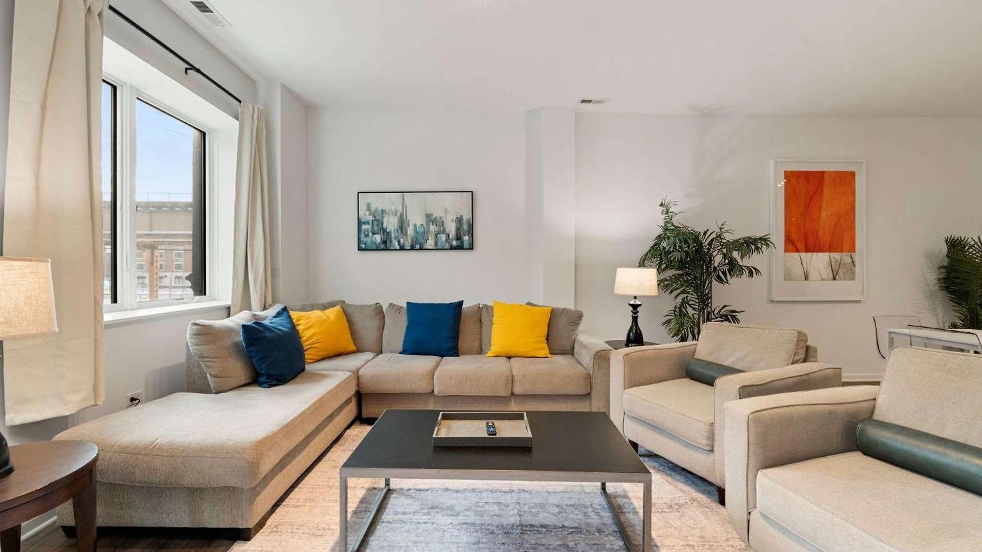 Modern 3br Near Mccormick & South Loop * Chicago