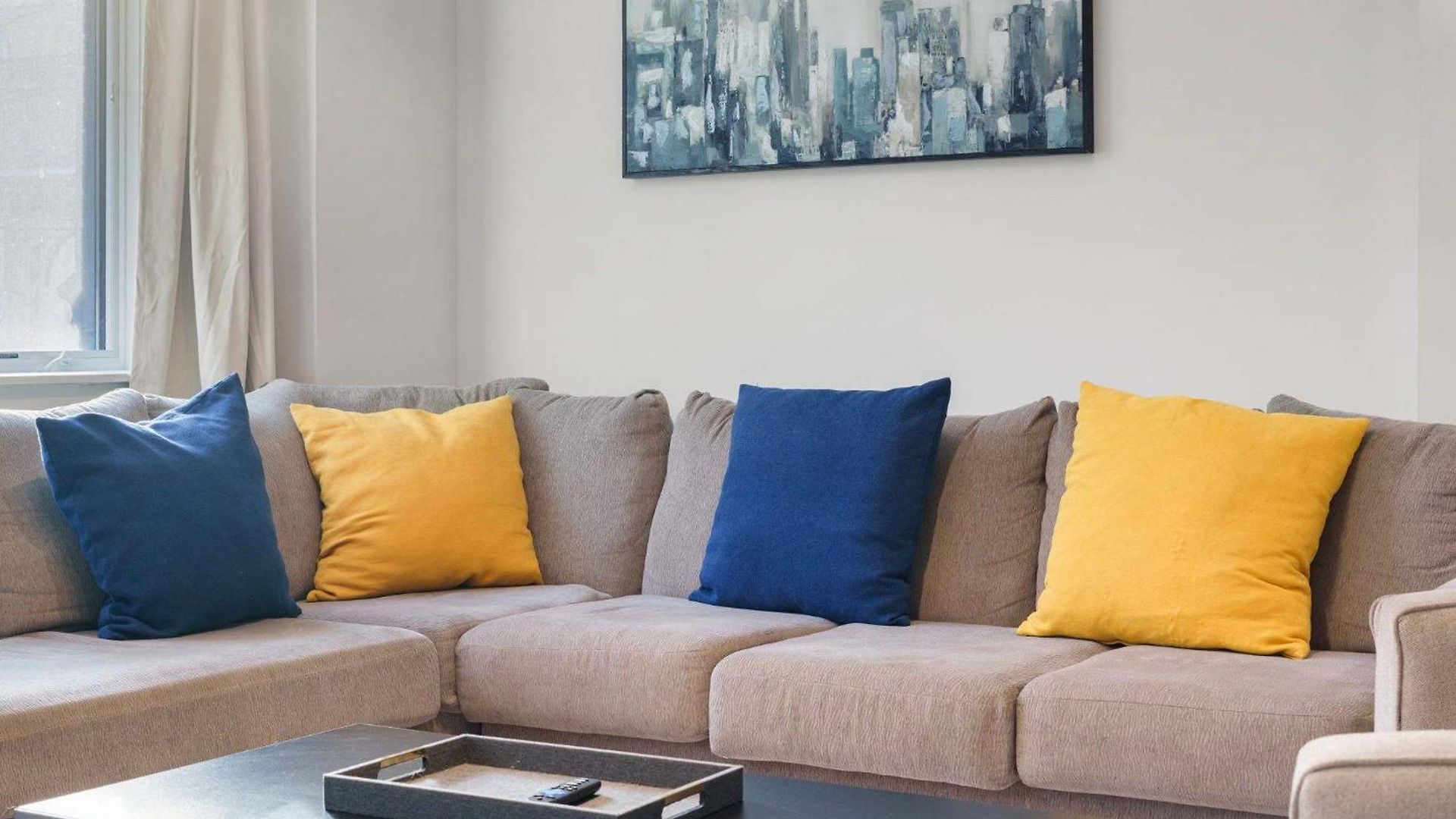 Modern 3br Near Mccormick & South Loop