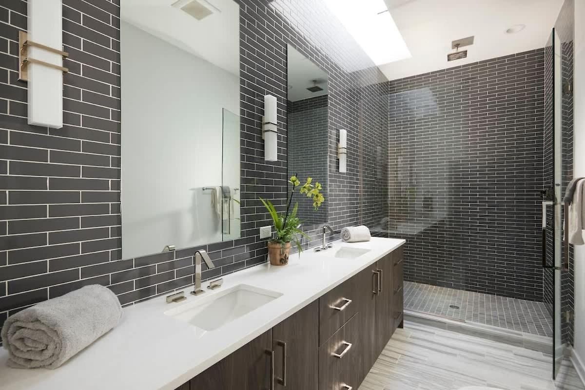 Luxury Gold Coast Penthouse With Deck & Views * Chicago