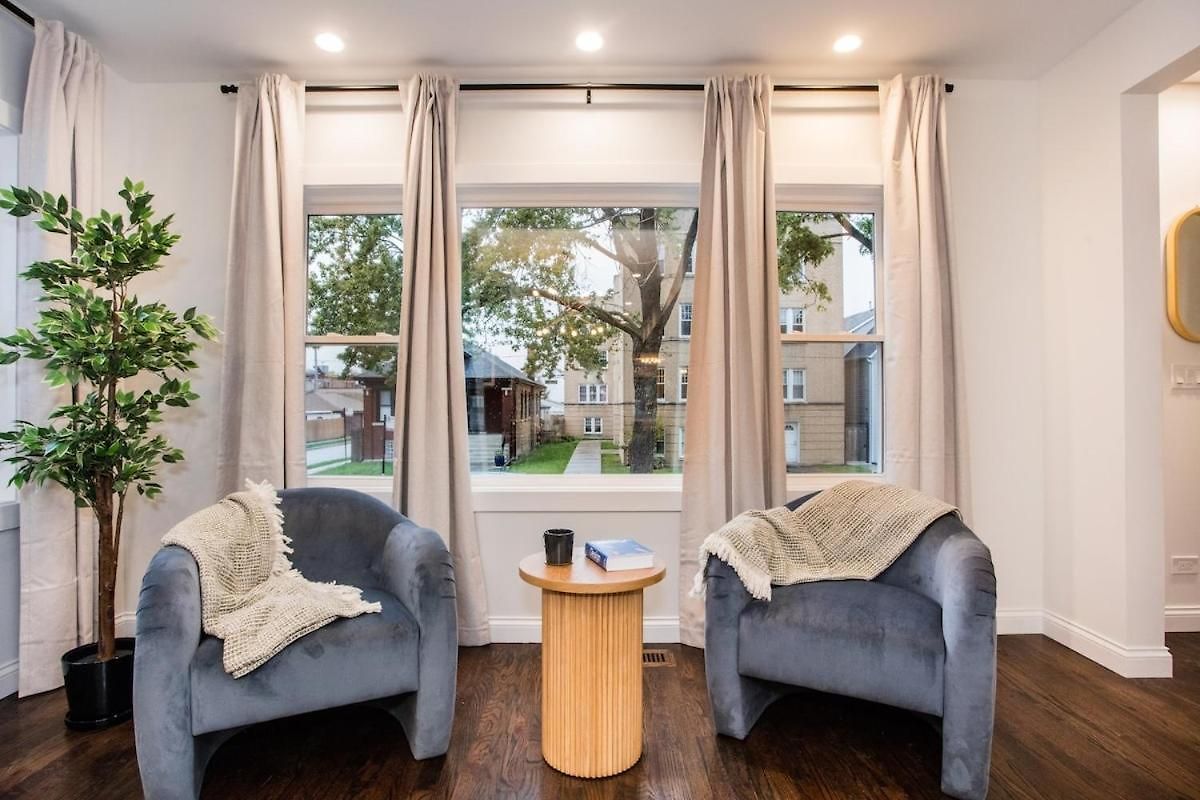 Holiday home The Retreat - Hot Tub, Theater, Game Room, Fire Pit, Bar, Sleeps 14 *