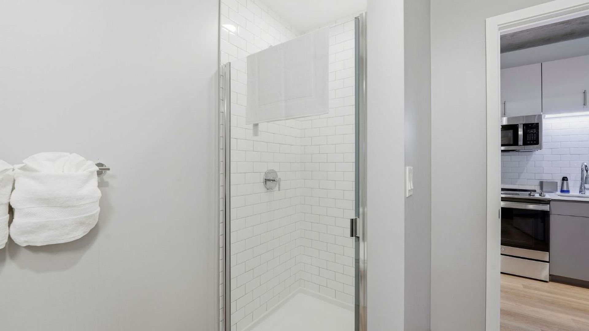 Envitae 4br Modern Sleek *