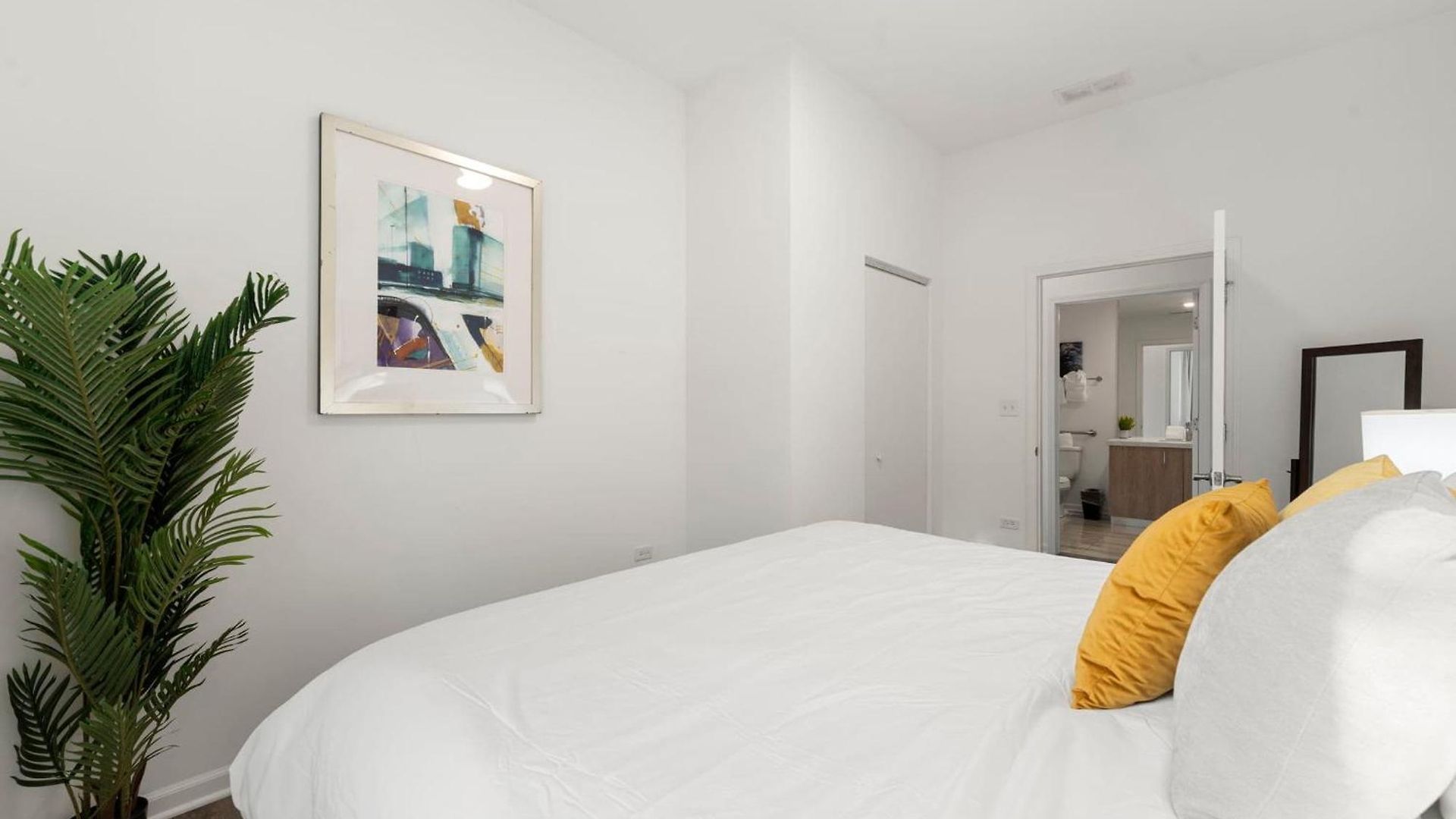 Modern 3br Near Mccormick & South Loop Chicago