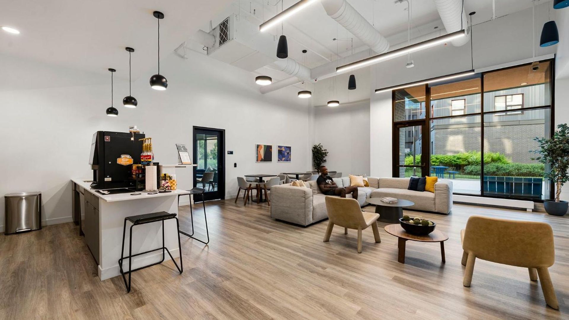 Envitae 4br Modern Sleek Holiday home *