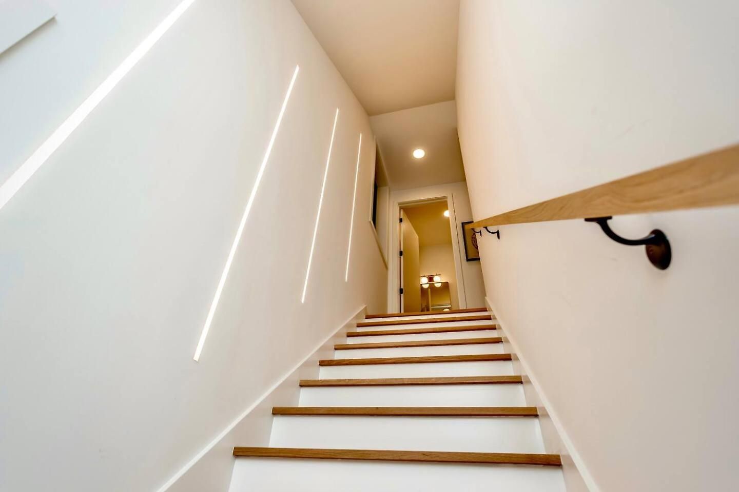 Ultra Modern Luxury - New Construction 4 Bedrooms *