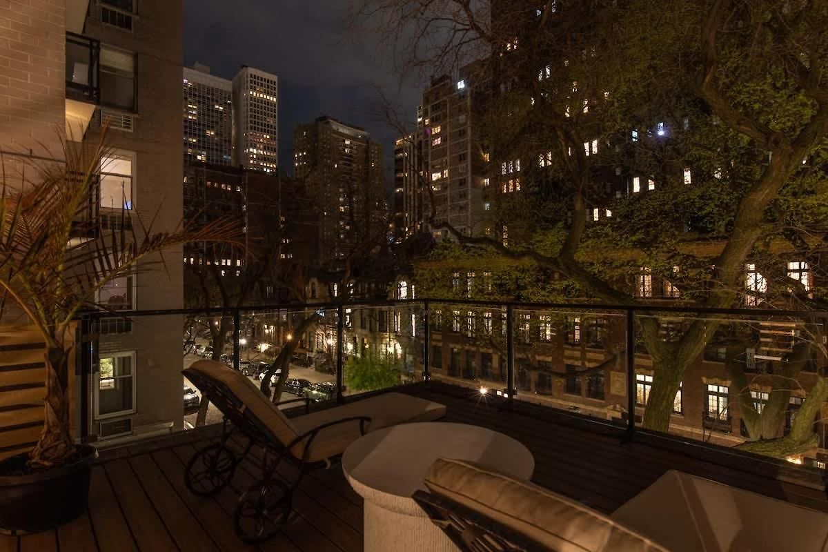 Luxury Gold Coast Penthouse With Deck & Views Holiday home *