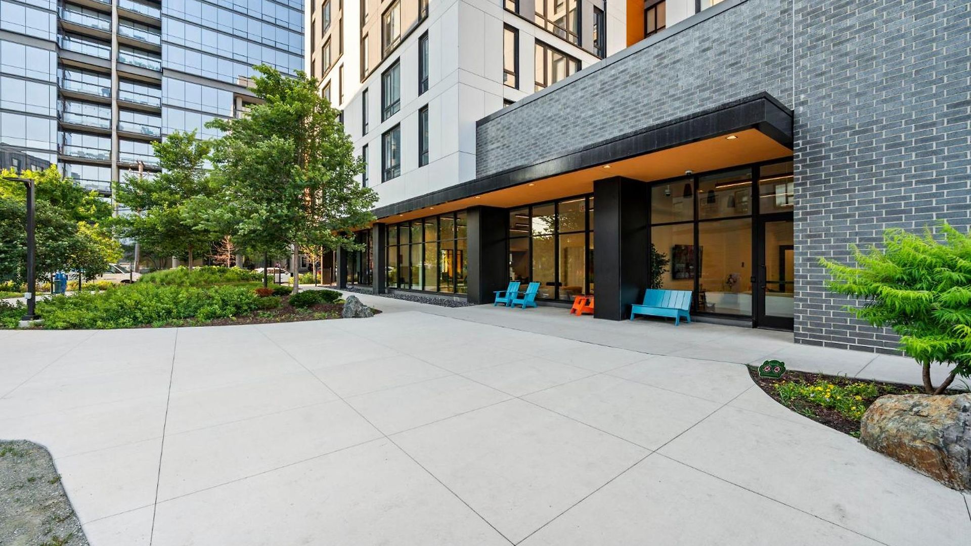 Envitae 4br Modern Sleek Holiday home *