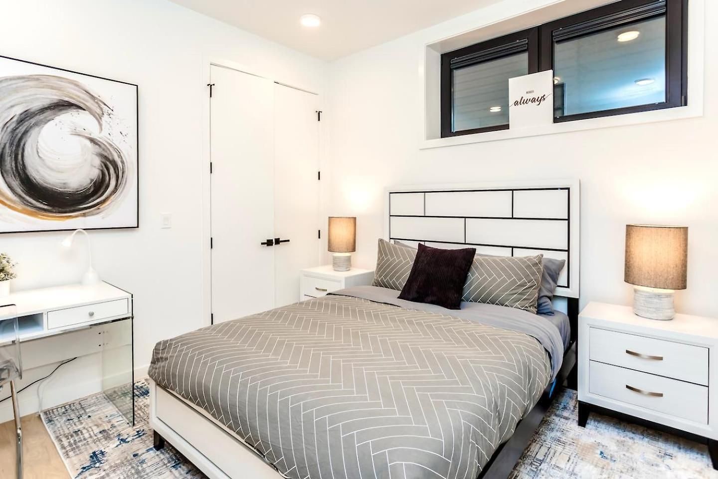 Ultra Modern Luxury - New Construction 4 Bedrooms *