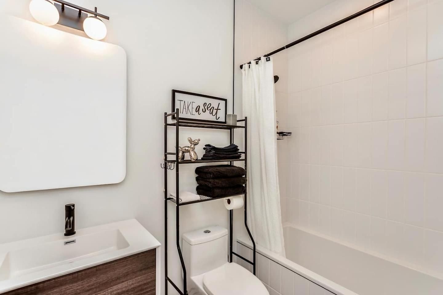 Holiday home Ultra Modern Luxury - New Construction 4 Bedrooms Chicago