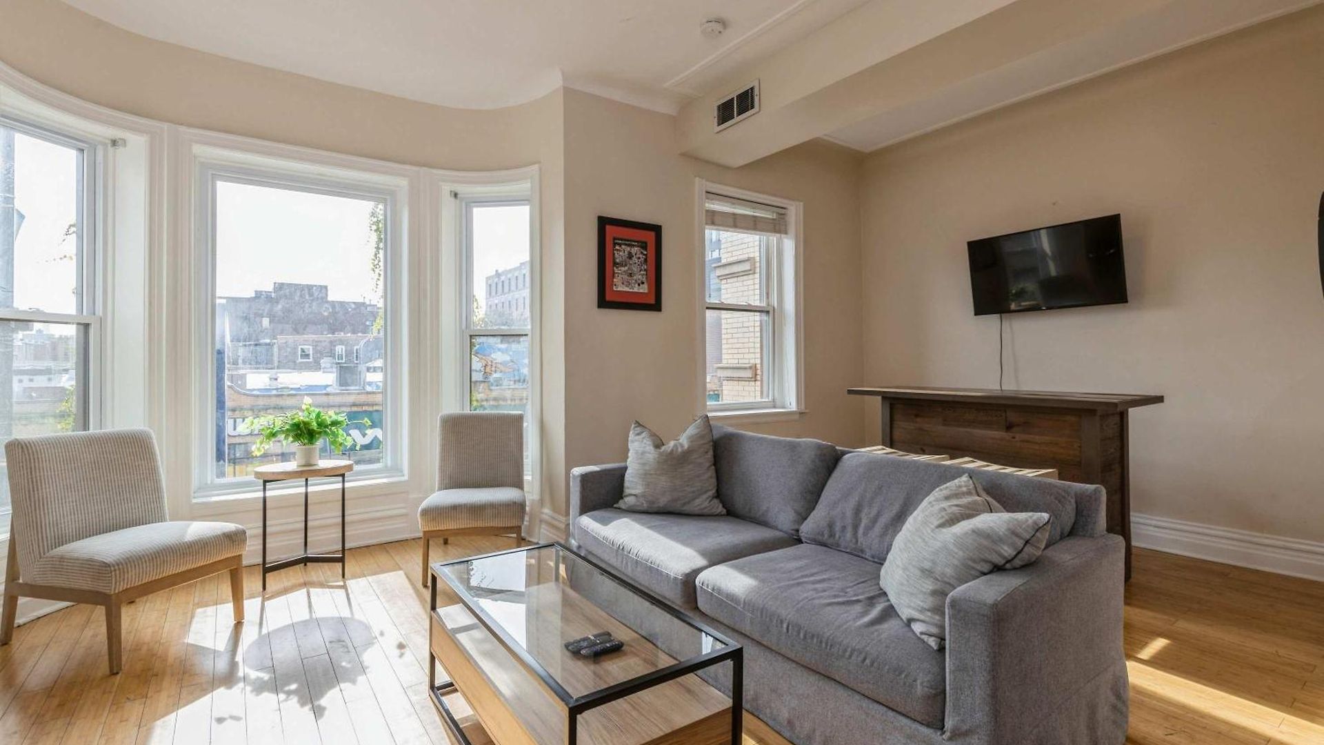 Wrigleyville Getaway Apartment Chicago
