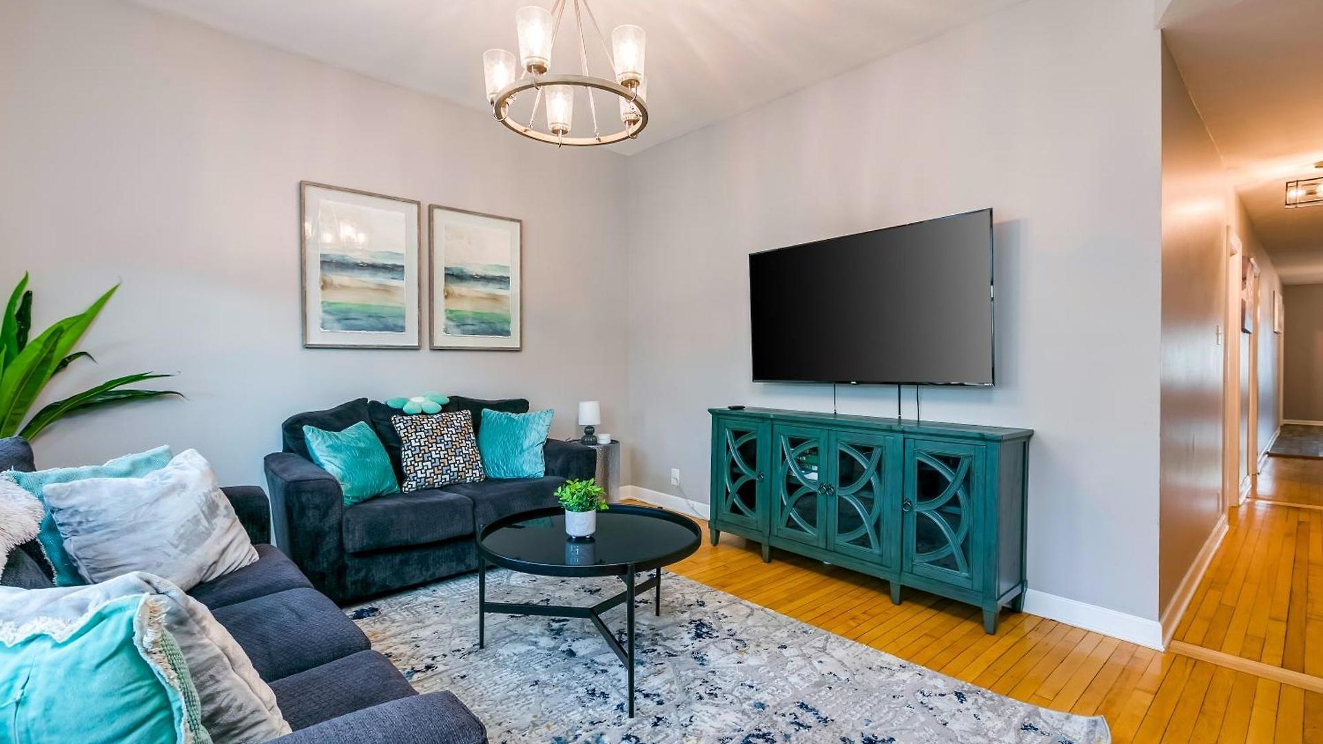 Apartment Logan Sq 4br - Free Parking - Near Nightlife & Dt *