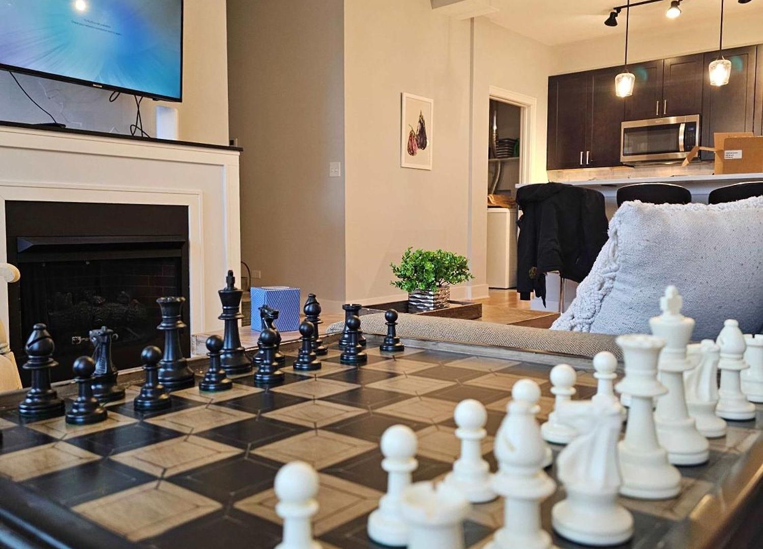 Updated 3 Bedroom Downtown Pilsen