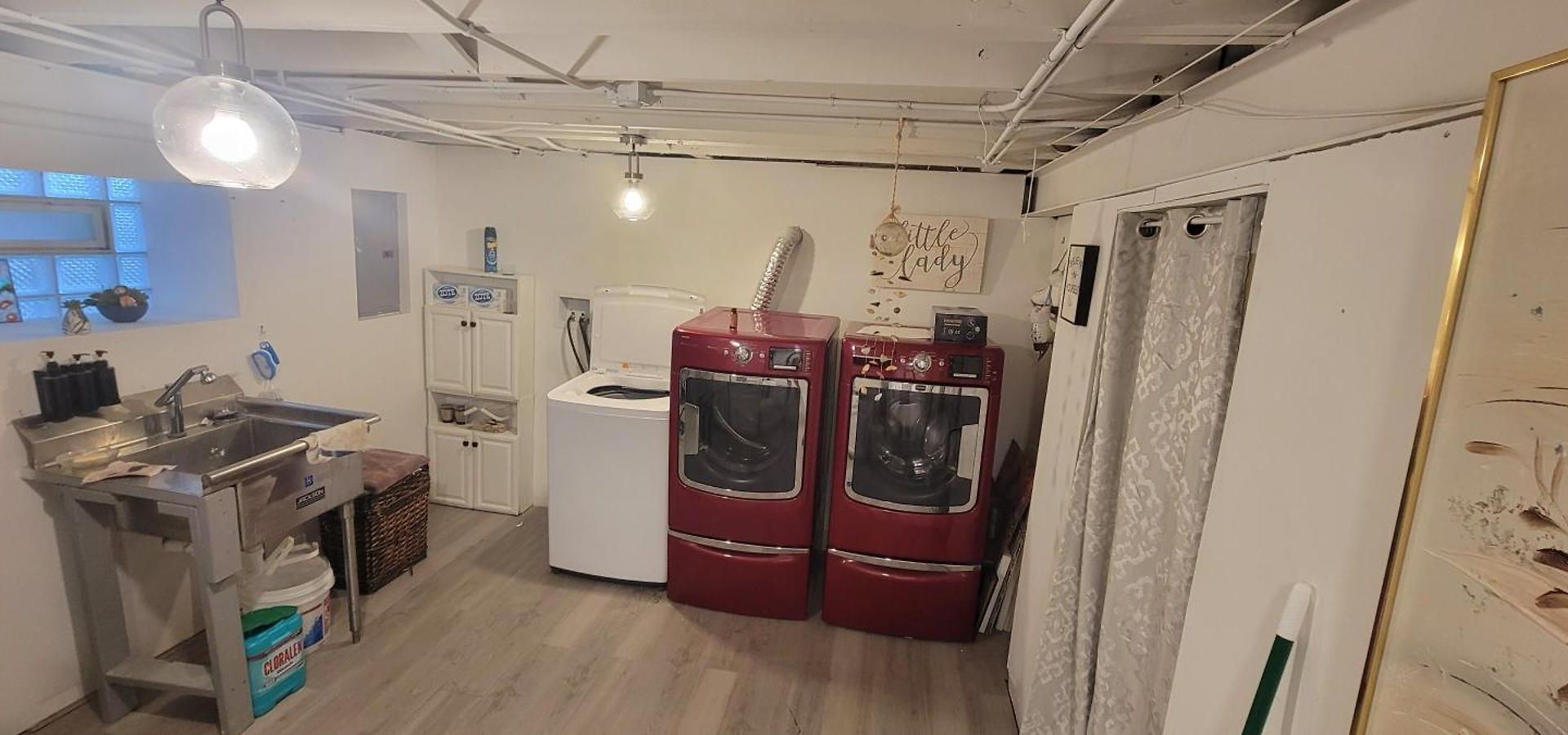 Beautiful Basement * Chicago