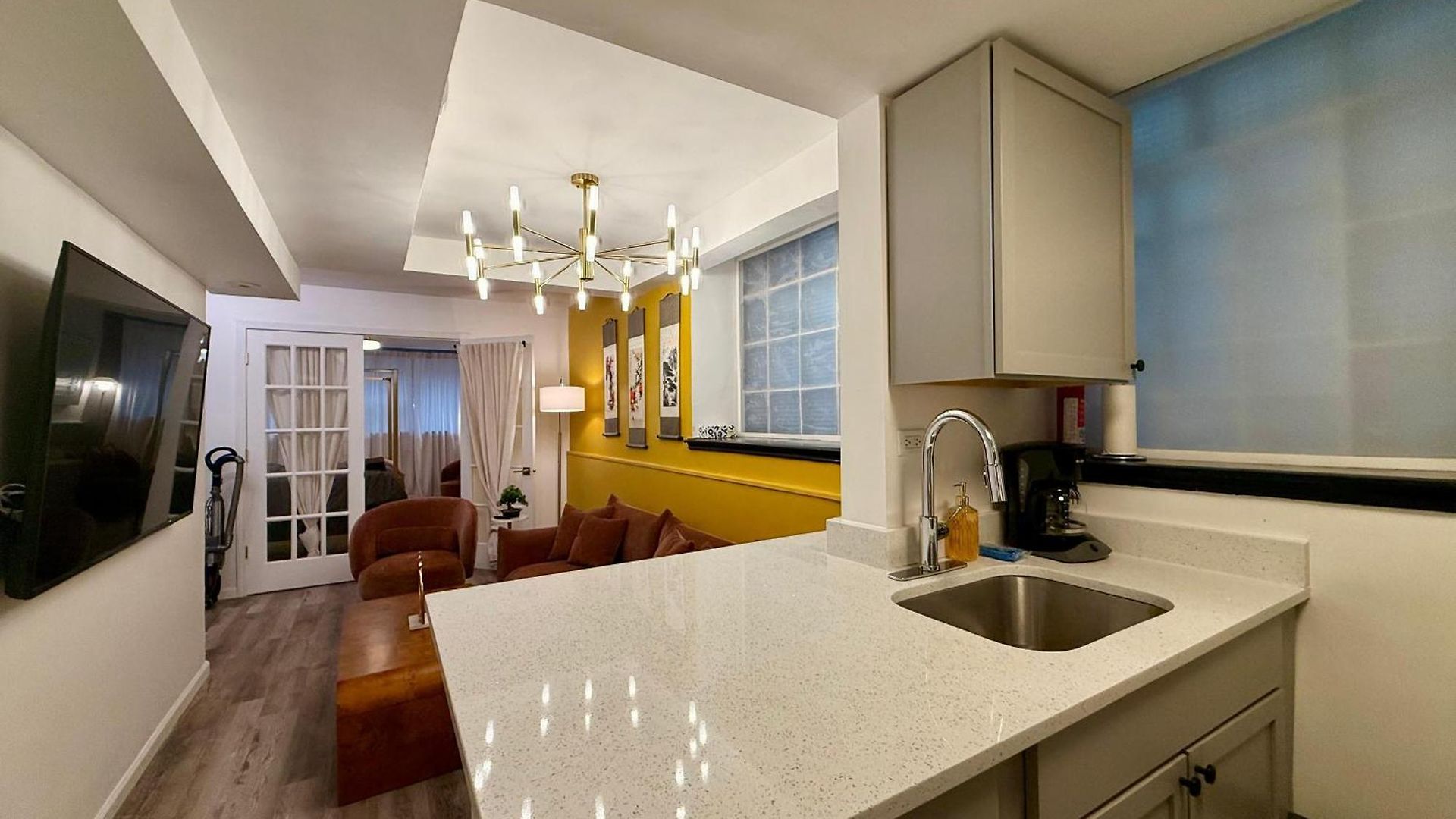 Apartment Gold Coast 2br Near Oak Street *
