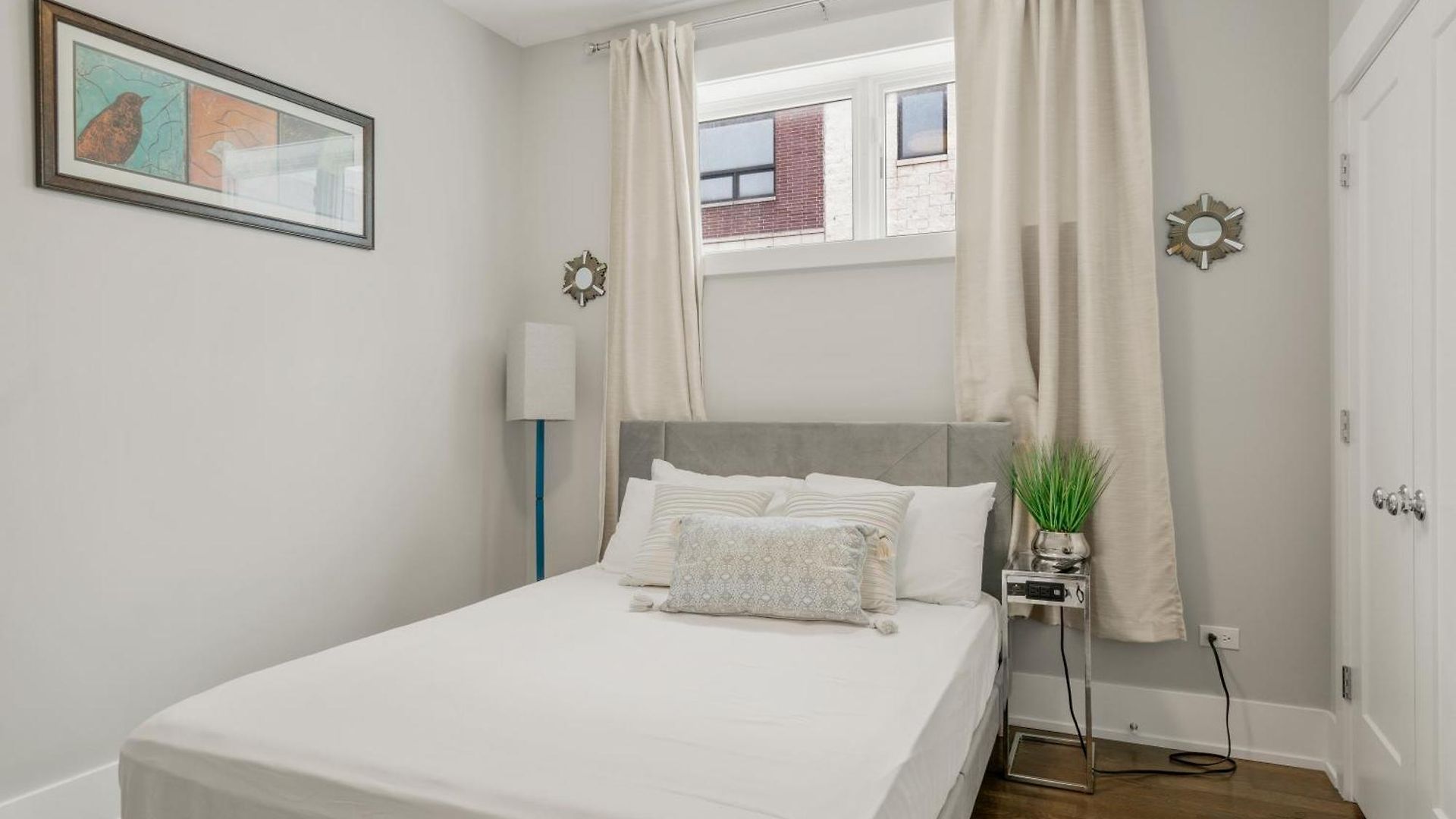 Season Edifice Apartment Chicago