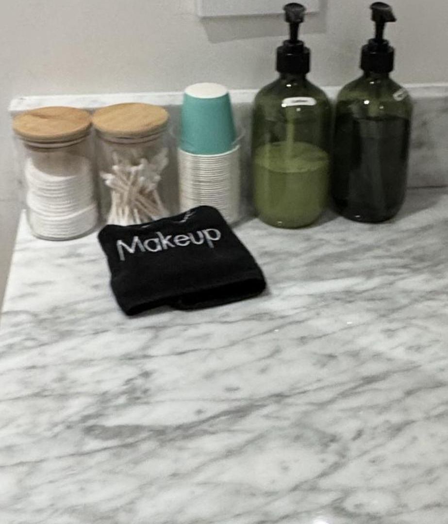 Apartment Sleek Avondale Bath 2 Bed King And Queen And Garage *