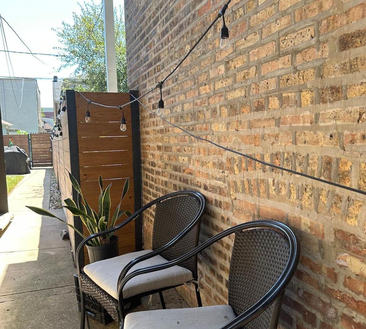 Apartment 2level Duplex With Jaccuzi-gem In 4bd&3ba *