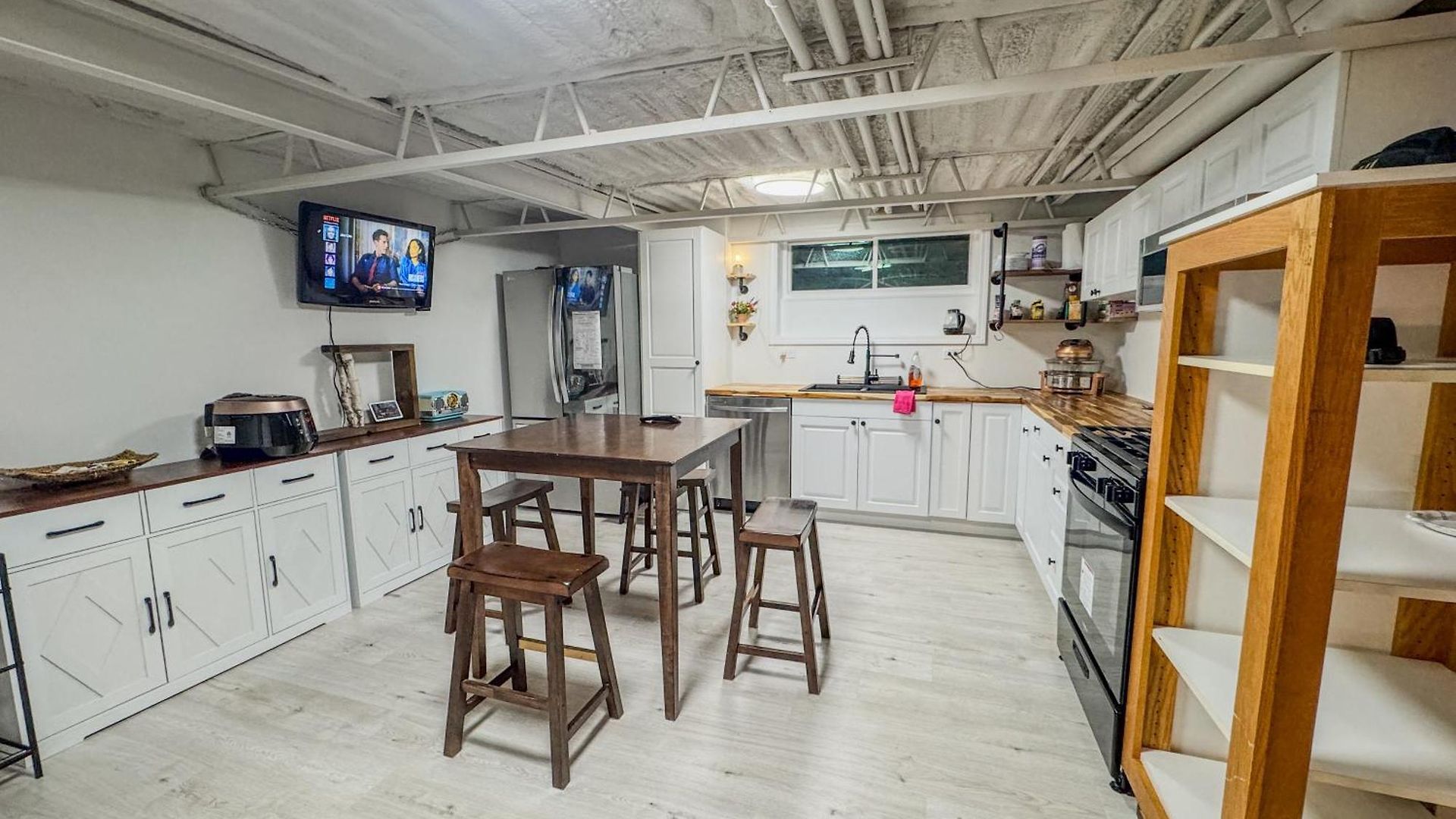 Comfort West Urban Loft House Apartment